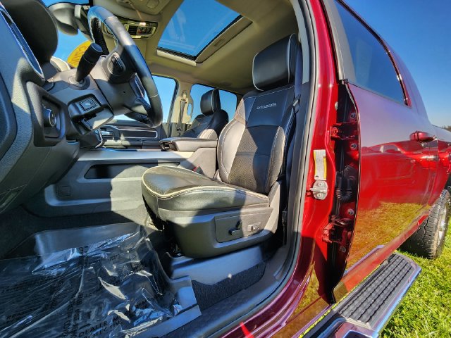 Used 2023 RAM 2500 Laramie AWD/4WD image 24