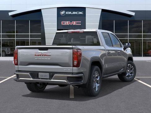 New 2026 GMC Sierra 1500 SLE image 4