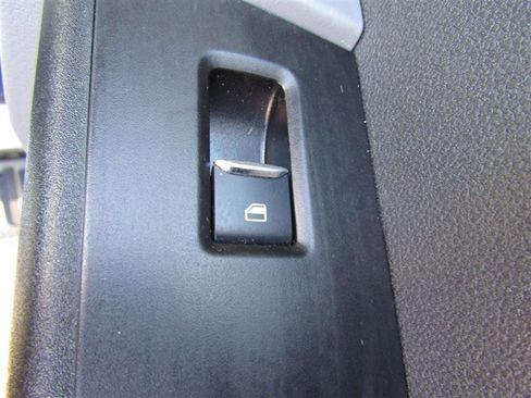 Used 2023 Ford F250 XL w/ Snow Plow Prep Package image 38