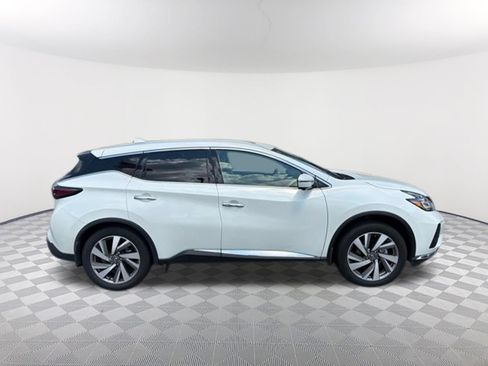 Used 2020 Nissan Murano SL w/ Moonroof Package FWD image 5