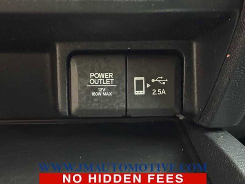 Used 2022 Honda Pilot Sport image 35