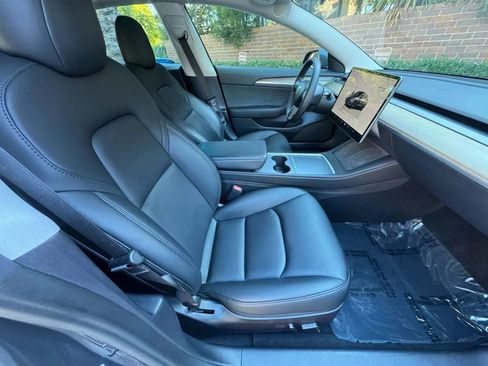 Used 2023 Tesla Model 3 Standard Range RWD image 12