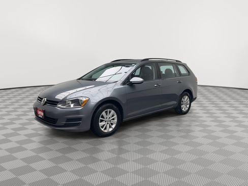 Used 2016 Volkswagen Golf S image 30