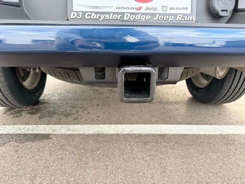 Used 2020 RAM 1500 Big Horn image 3