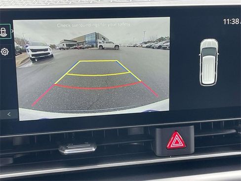 New 2026 Kia Carnival LXS image 4