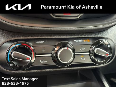 Used 2020 Kia Soul LX image 22