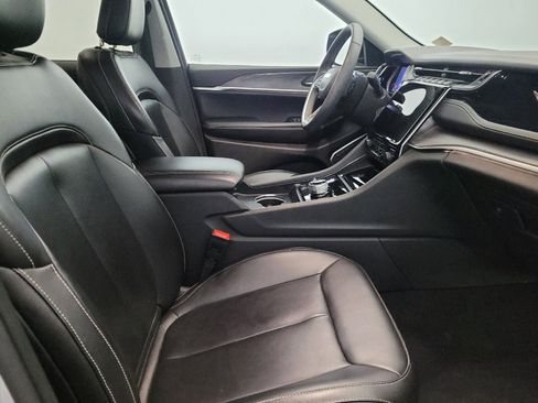 Used 2023 Jeep Grand Cherokee 4WD 4xe image 21