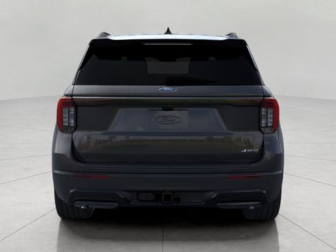 New 2026 Ford Explorer ST-Line AWD/4WD image 5