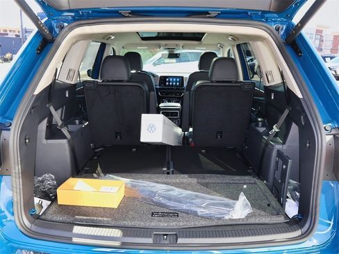 New 2026 Volkswagen Atlas SE image 10