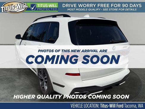 Used 2022 BMW X7 M50i AWD/4WD image 3