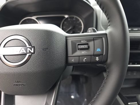 Used 2026 Nissan Rogue SV AWD/4WD image 18