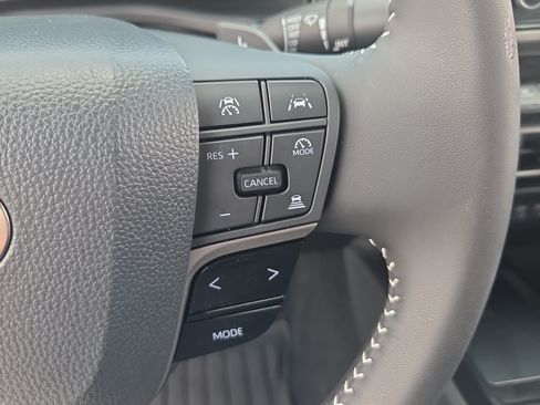 Used 2026 Toyota Camry SE FWD image 18