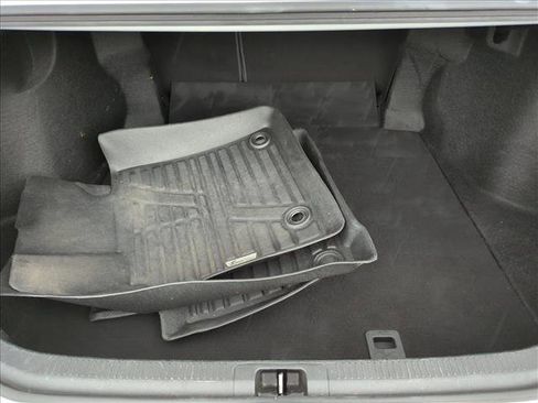 Used 2018 Toyota Camry SE w/ Convenience Package image 6