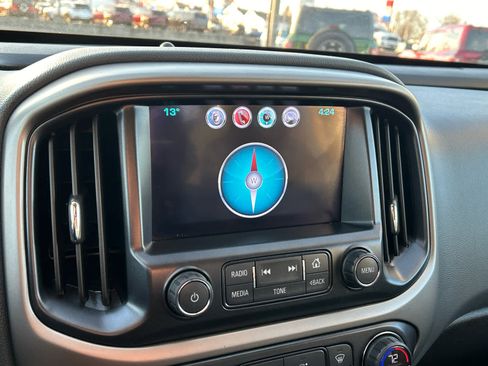 Used 2017 Chevrolet Colorado Z71 image 27