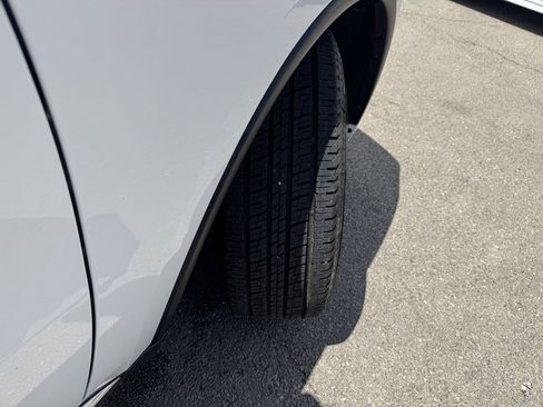 Used 2020 Dodge Durango AWD image 11