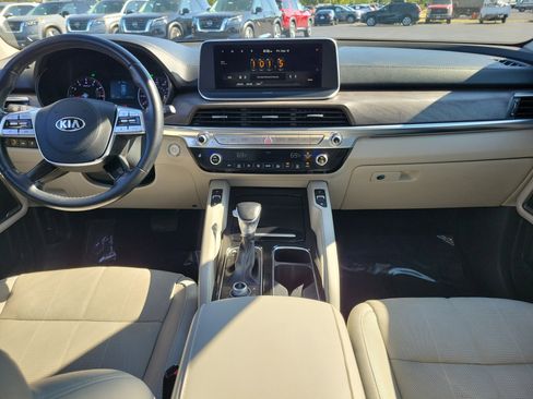 Used 2021 Kia Telluride EX w/ EX Premium Package image 18