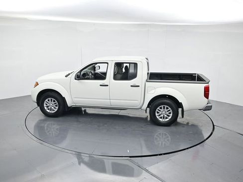 Used 2019 Nissan Frontier SV image 40