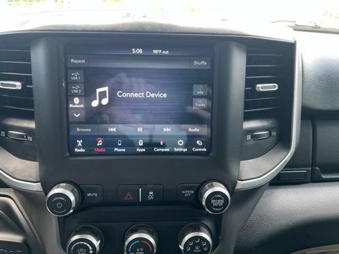 Used 2019 RAM 2500 Big Horn AWD/4WD image 10