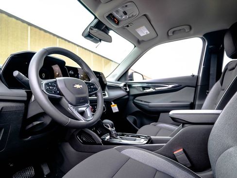 New 2026 Chevrolet TrailBlazer LT AWD/4WD image 5