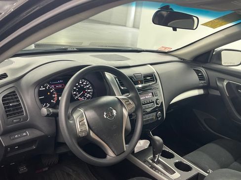 Used 2015 Nissan Altima 2.5 S w/ Power Driver Seat Package FWD image 8