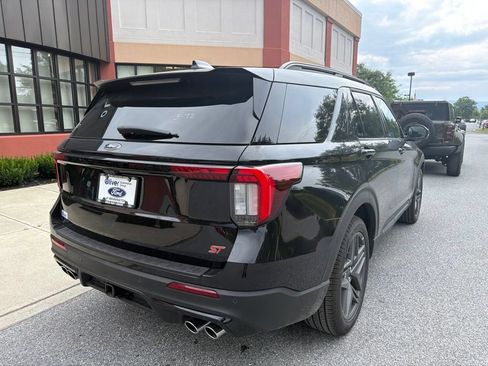 New 2026 Ford Explorer ST AWD/4WD image 7