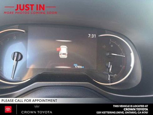 Used 2019 Toyota RAV4 Adventure w/ Carpet Mat Package AWD/4WD image 5