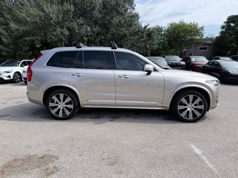 Certified 2024 Volvo XC90 T8 Ultimate AWD/4WD image 7