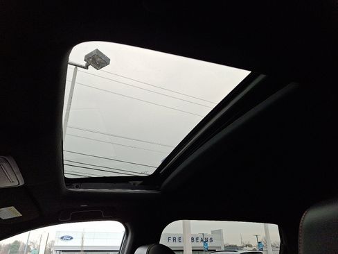 Used 2024 Honda CR-V Sport Touring image 17