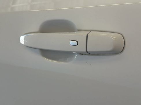 Used 2019 GMC Terrain SLE w/ Driver Convenience Package image 13