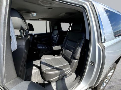 Used 2018 GMC Yukon XL Denali w/ Denali Ultimate Package AWD/4WD image 22