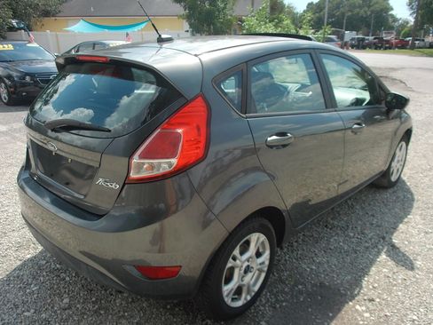 Used 2016 Ford Fiesta SE FWD image 6