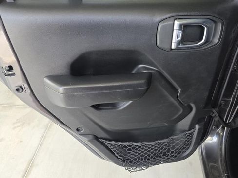 Used 2023 Jeep Wrangler Unlimited Sport AWD/4WD image 32