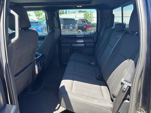 Used 2018 Ford F150 XLT w/ Equipment Group 302A Luxury AWD/4WD image 30