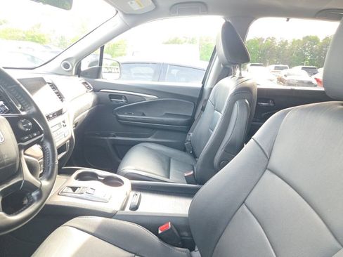 Used 2021 Honda Pilot Special Edition image 3