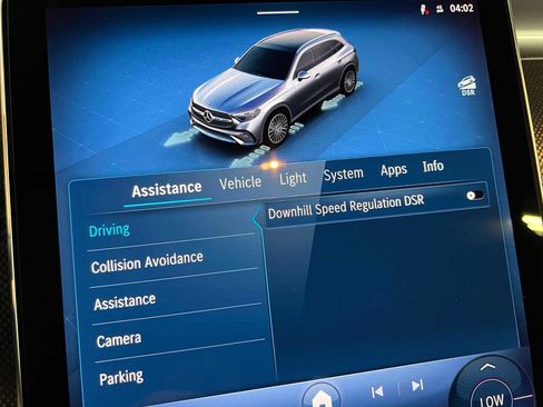 Certified 2026 Mercedes-Benz GLC 300 4MATIC image 36