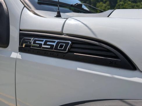 Used 2011 Ford F550 2WD Regular Cab Super Duty w/ Payload Upgrade Pkg image 21