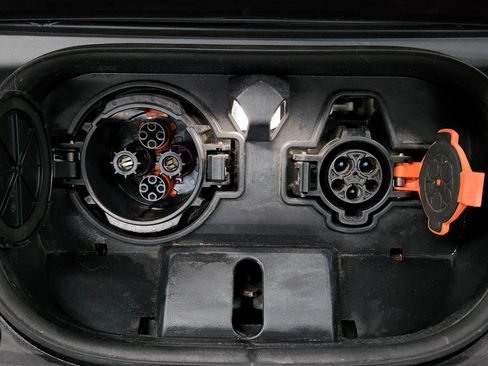 Used 2019 Nissan Leaf SL w/ SL Technology Package image 58