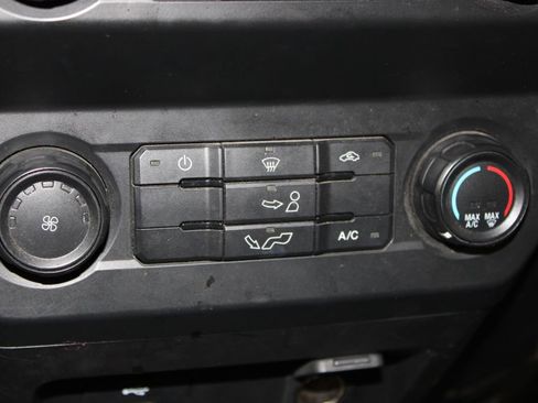 Used 2020 Ford F150 XL w/ Equipment Group 101A Mid RWD image 29
