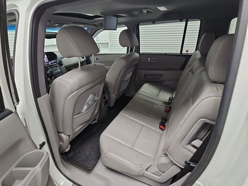 Used 2015 Honda Pilot Touring image 28