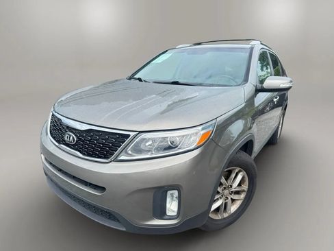 Used 2014 Kia Sorento LX FWD image 1
