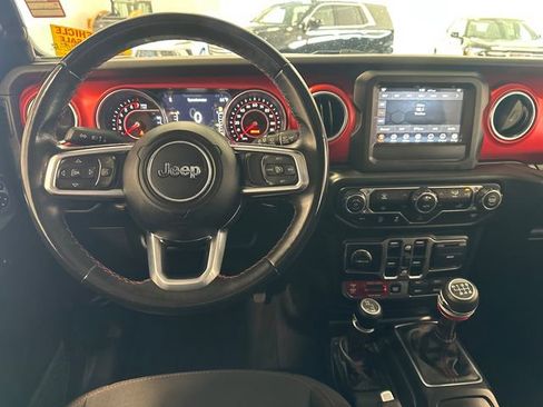 Used 2020 Jeep Wrangler Unlimited Rubicon image 16