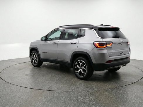 Used 2025 Jeep Compass Limited AWD/4WD image 6