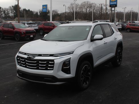 New 2026 Chevrolet Equinox LT image 7