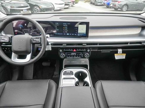 New 2026 Hyundai Ioniq 9 SEL AWD/4WD image 14