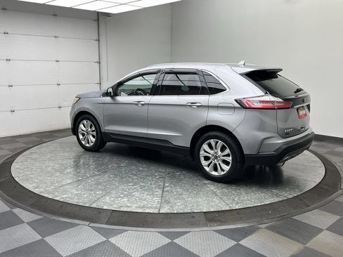 Used 2020 Ford Edge Titanium AWD/4WD image 2