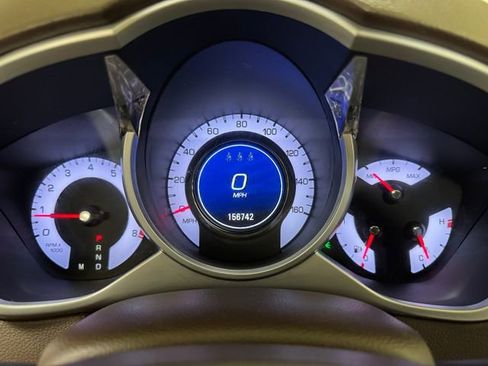 Used 2011 Cadillac SRX Luxury image 12