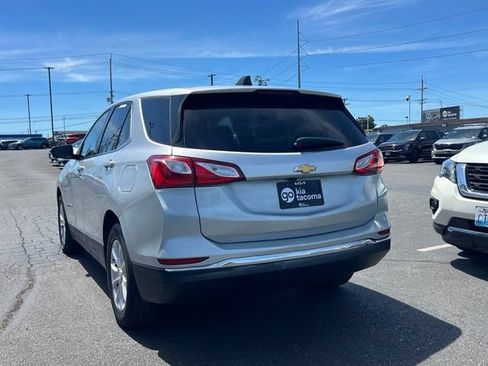 Used 2020 Chevrolet Equinox LT FWD image 11