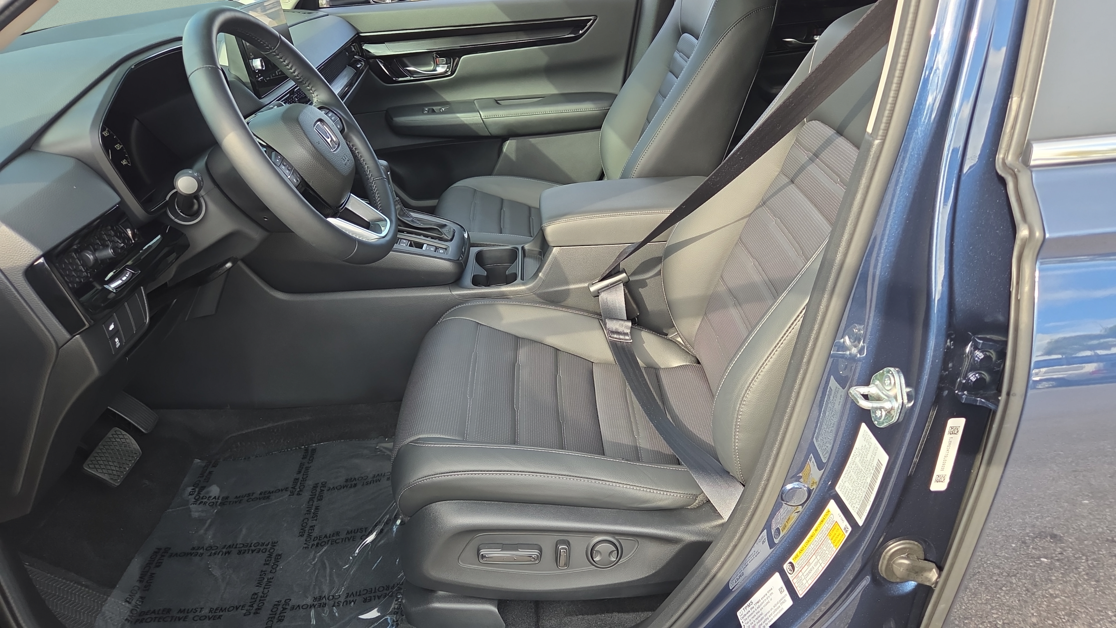 Used 2025 Honda CR-V EX-L image 9