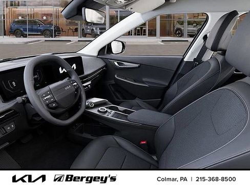 Used 2025 Kia EV6 Light w/ Light LR Technology Package AWD/4WD image 23