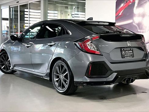 Used 2018 Honda Civic Sport Touring image 4